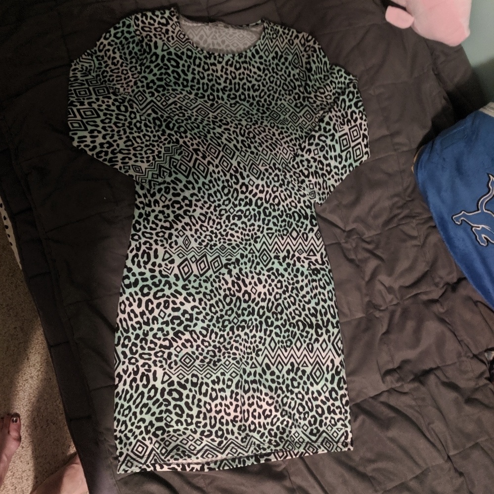 COPY - Charlotte Russe Scoop Neck Animal Print Dress L